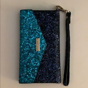 Kate spade I phone 7 case that can hold your cards